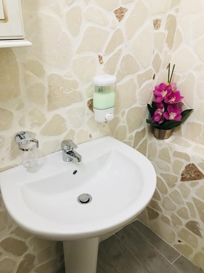26 Suite Home أوستوني المظهر الخارجي الصورة