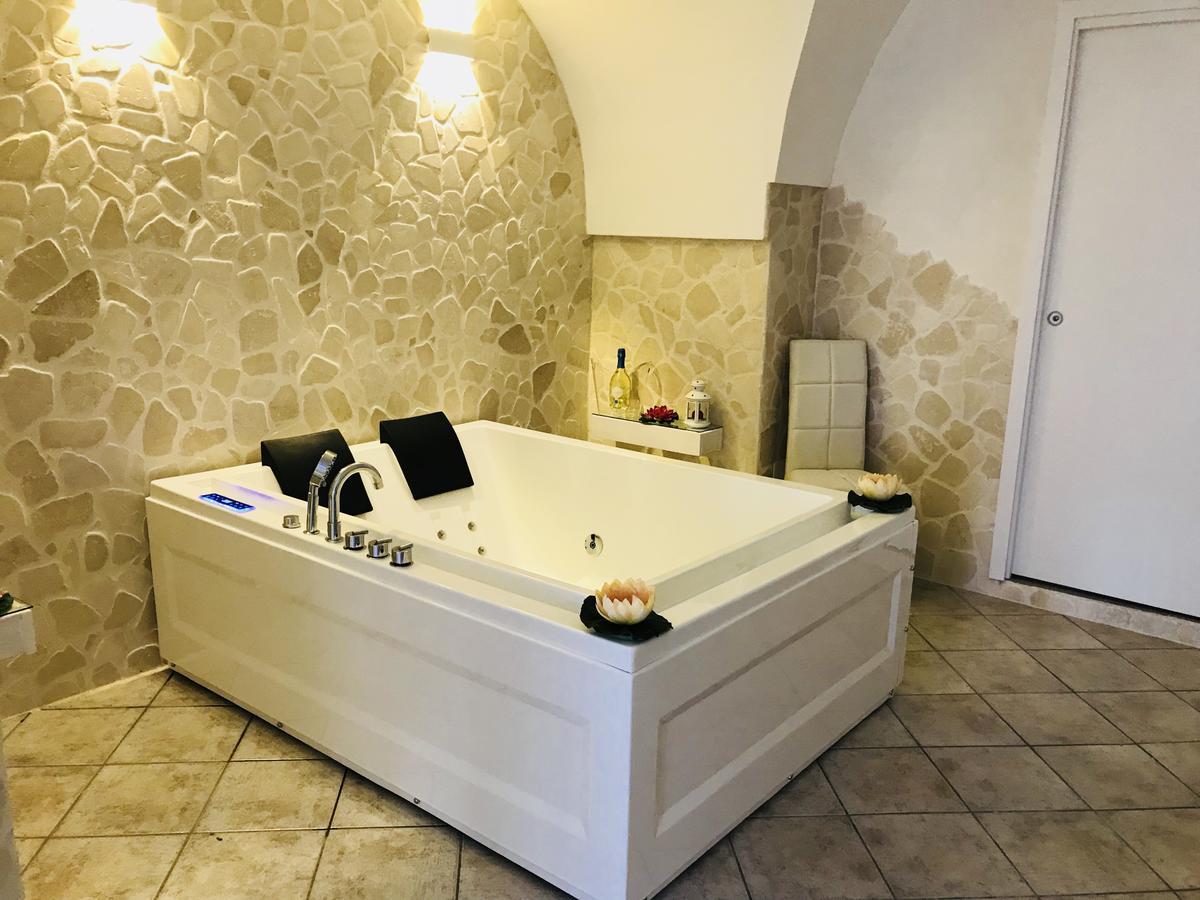 26 Suite Home أوستوني المظهر الخارجي الصورة