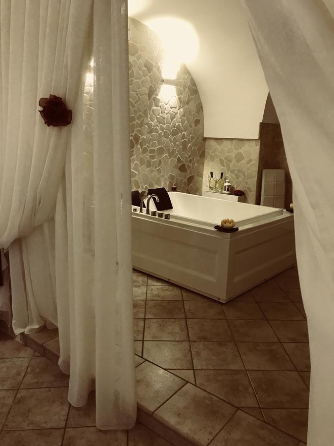 26 Suite Home أوستوني المظهر الخارجي الصورة
