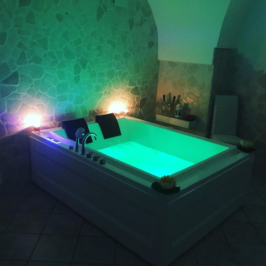 26 Suite Home أوستوني المظهر الخارجي الصورة
